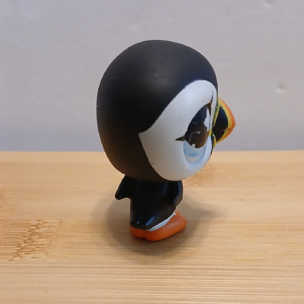 Littlest Pet Shop Puffin Penguin #654
